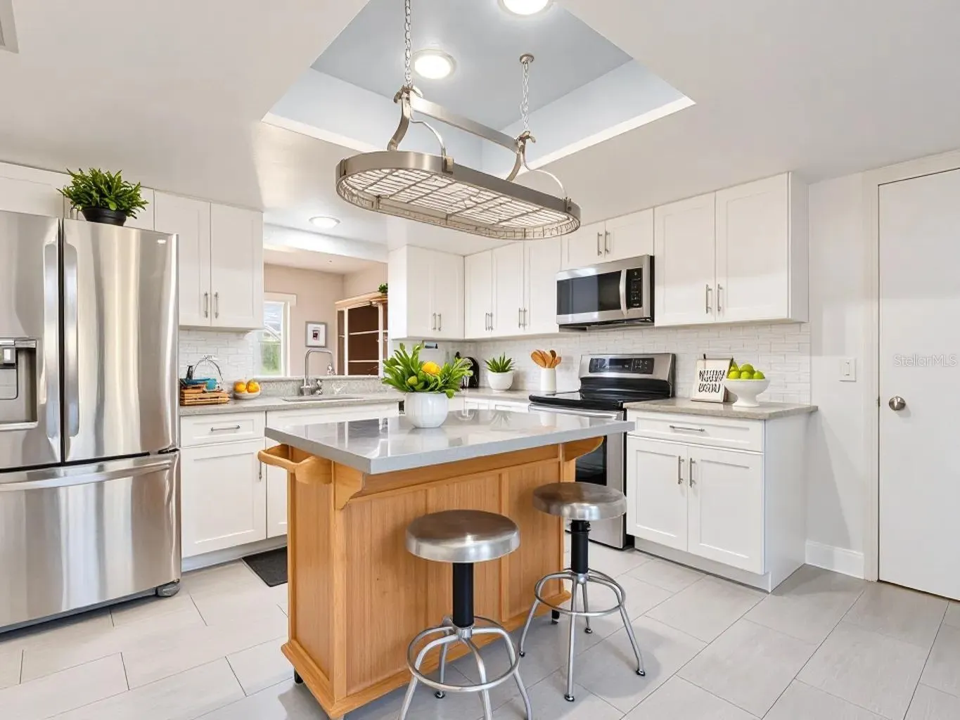 119 PARKSIDE COLONY DR