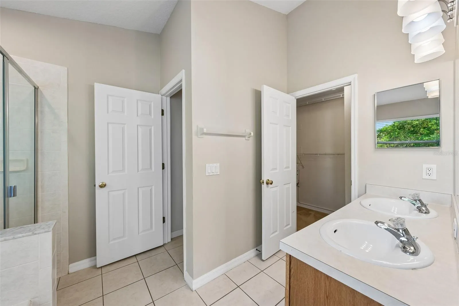 14101 CHRISTIE DR