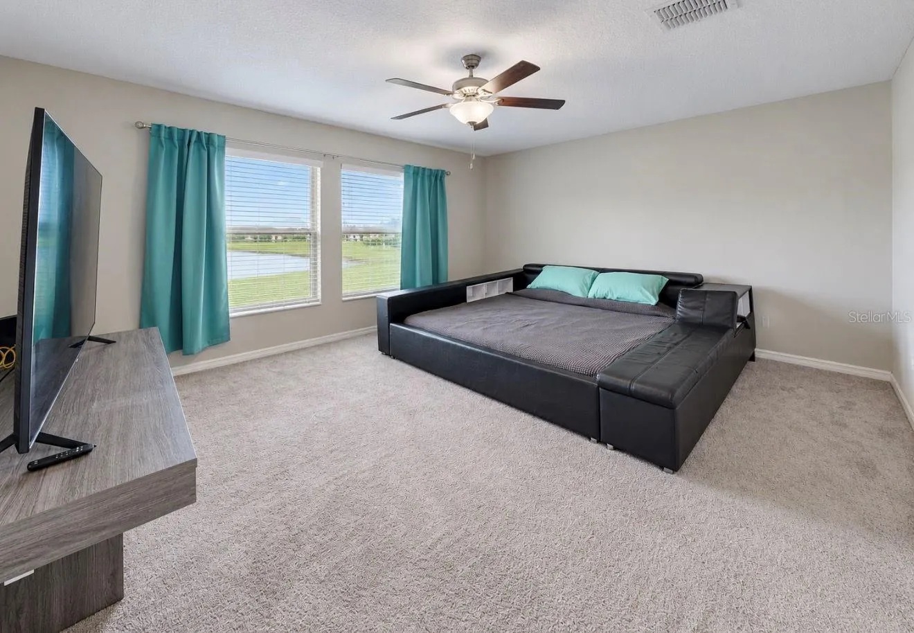 11911 FIELD THISTLE CT