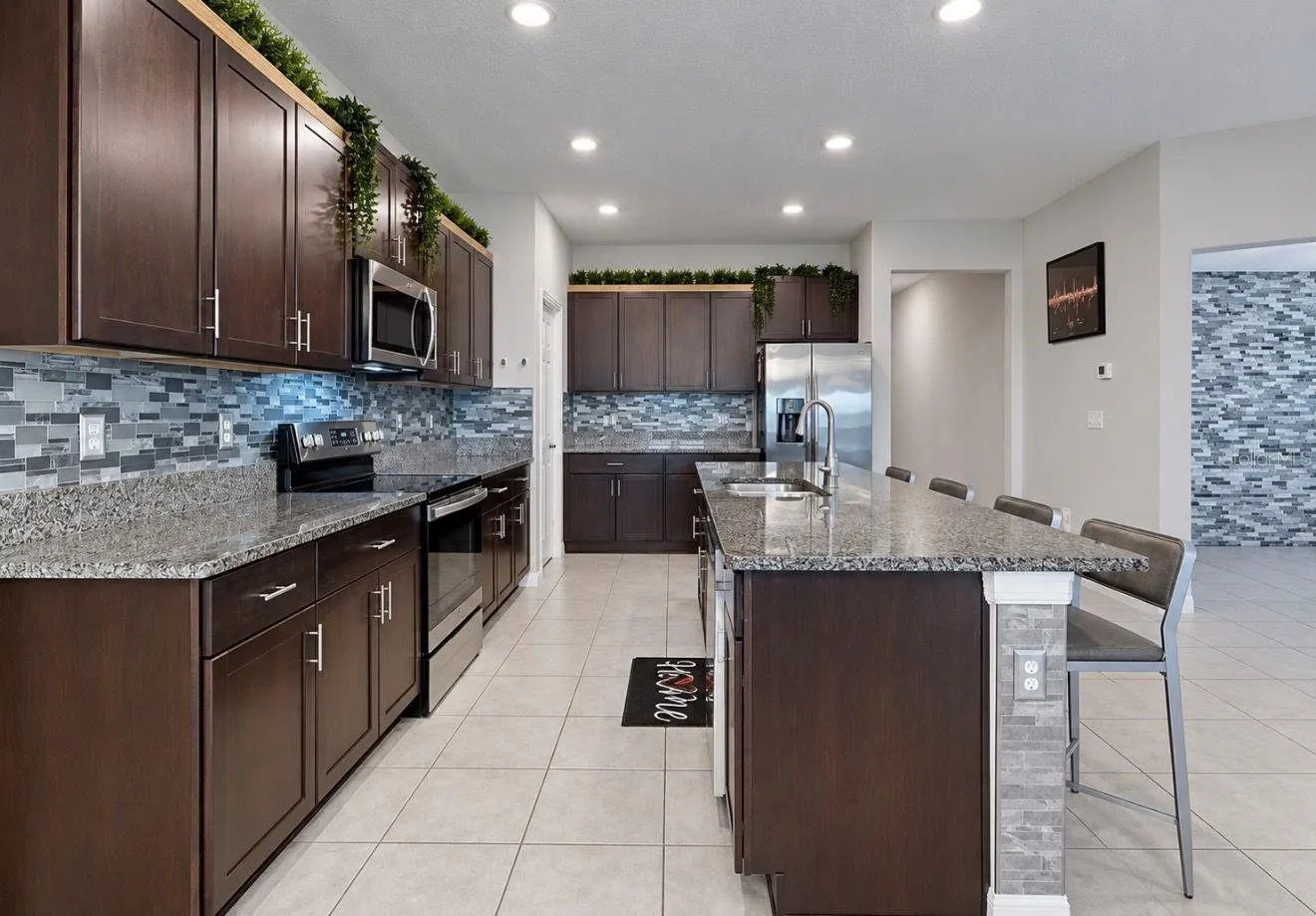11911 FIELD THISTLE CT