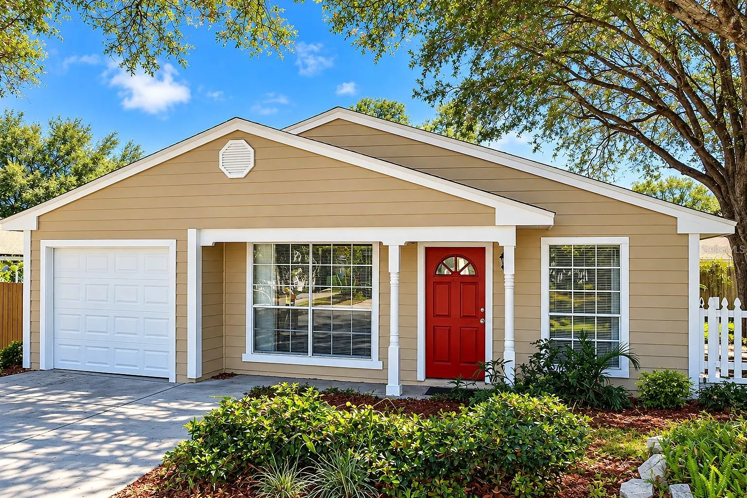2698 KAVALIER DR