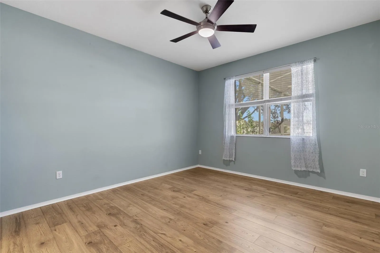 11126 GOLDENROD FERN DR