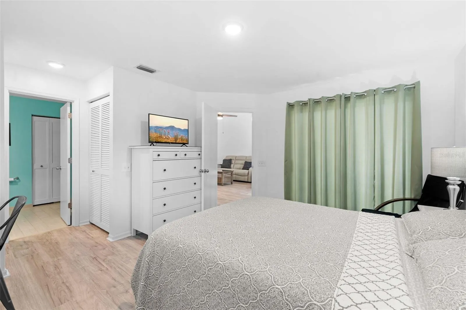 3571 N TIMOTHY TER