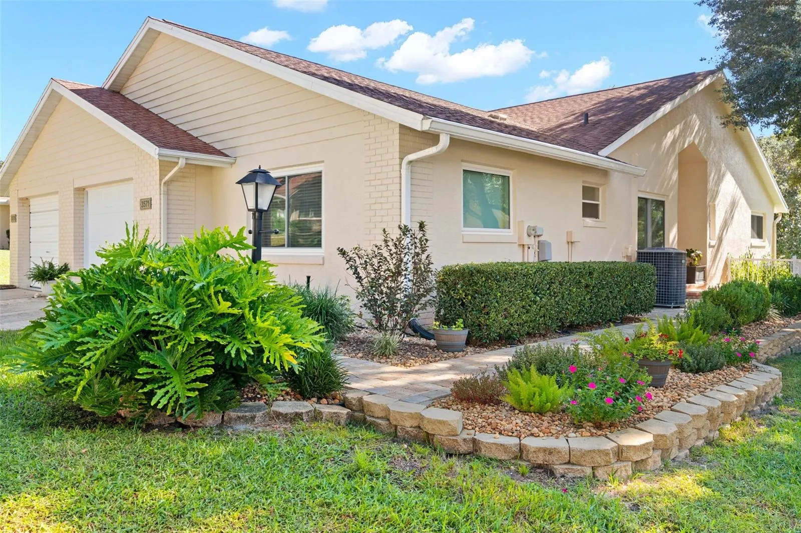 3571 N TIMOTHY TER