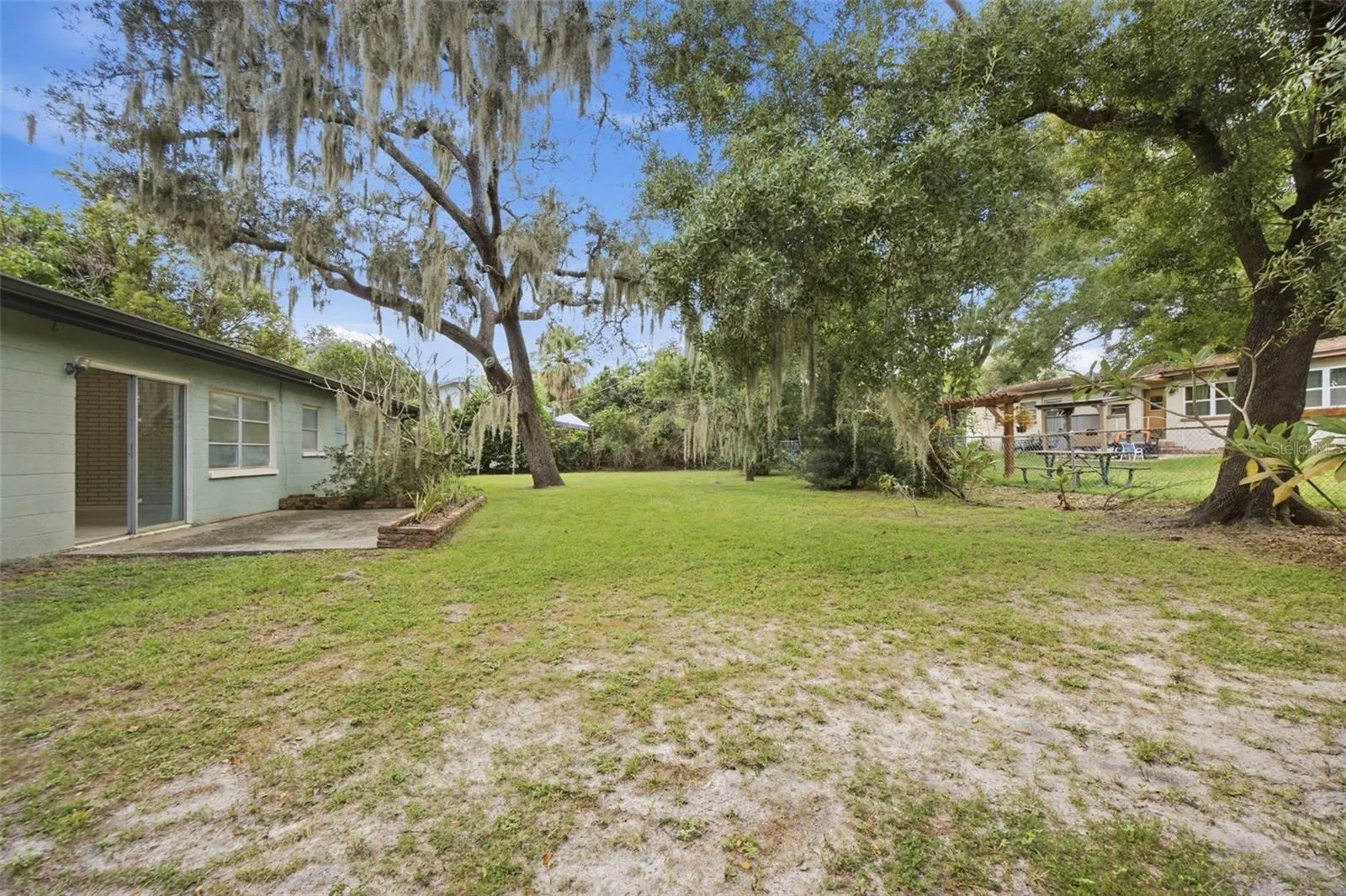 314 DEER PARK AVE