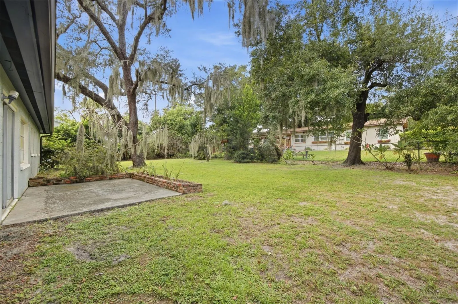 314 DEER PARK AVE
