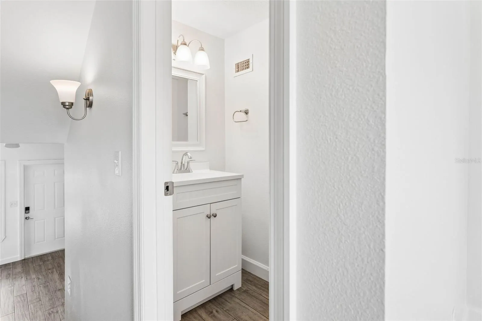 4219 LA SORRENTO CT