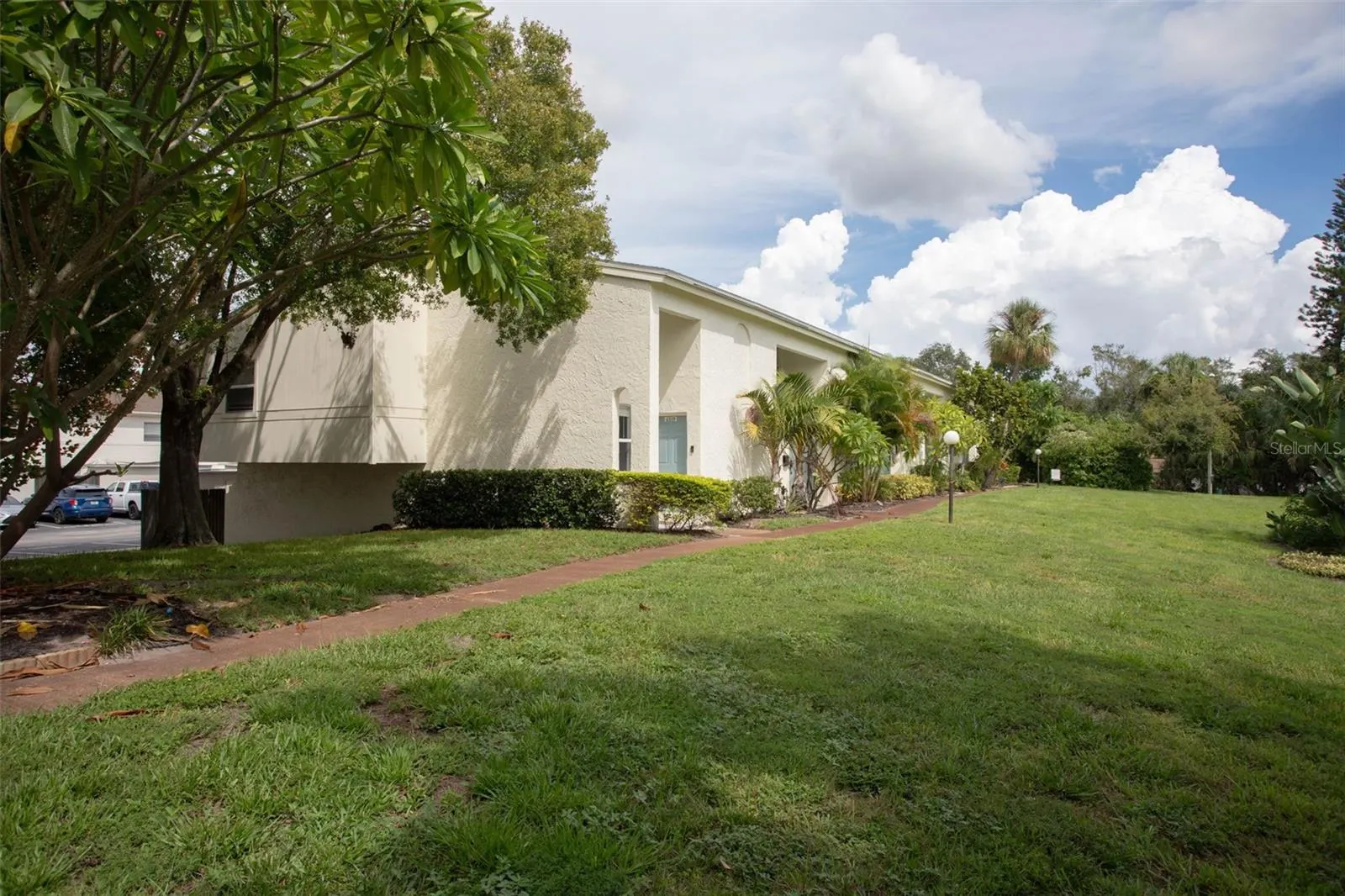 4219 LA SORRENTO CT