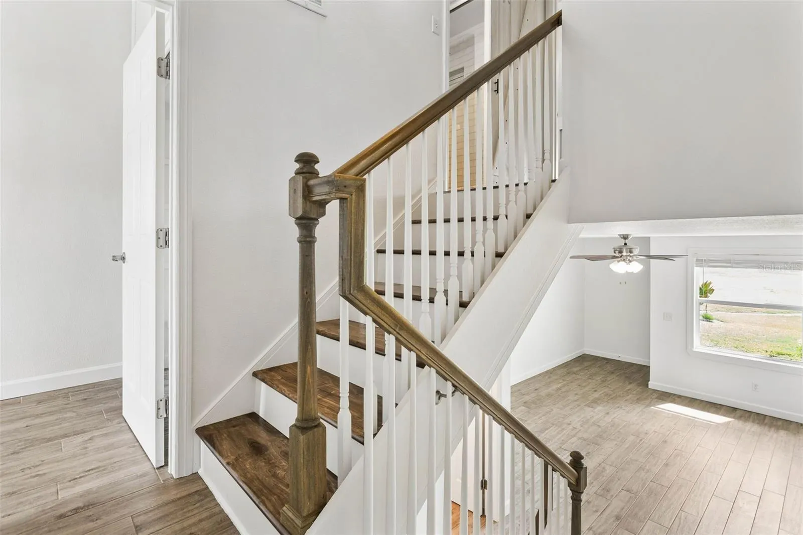 4219 LA SORRENTO CT