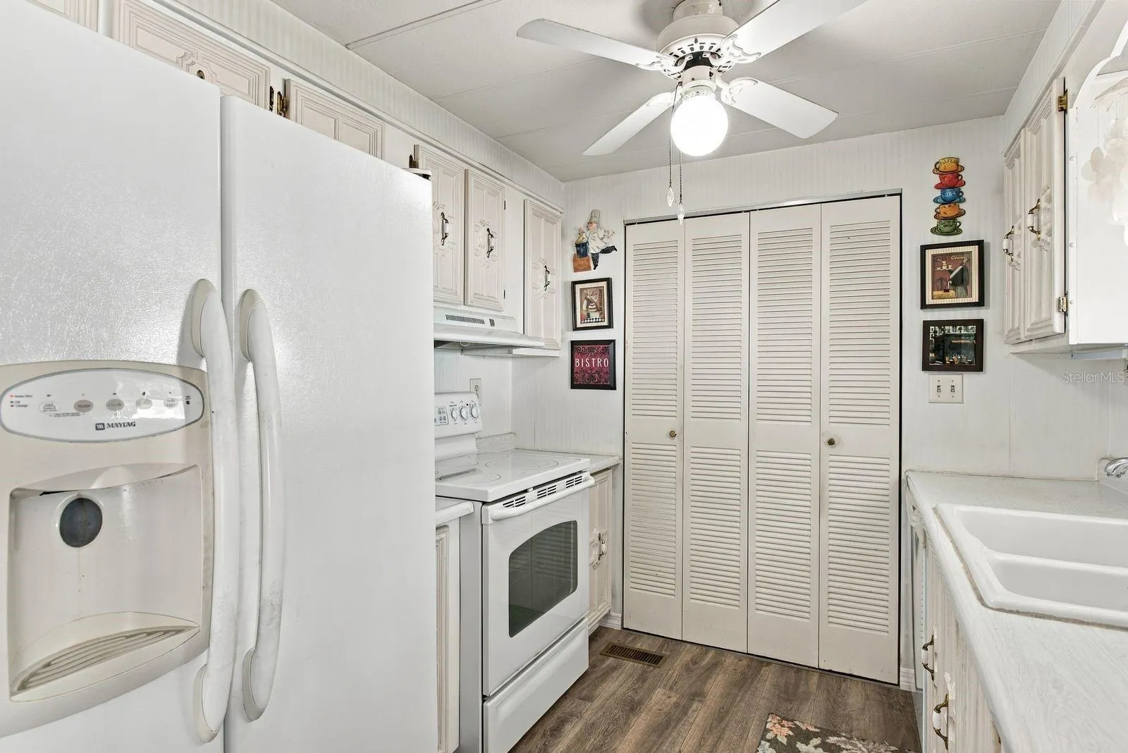 203 SEAGULL DR