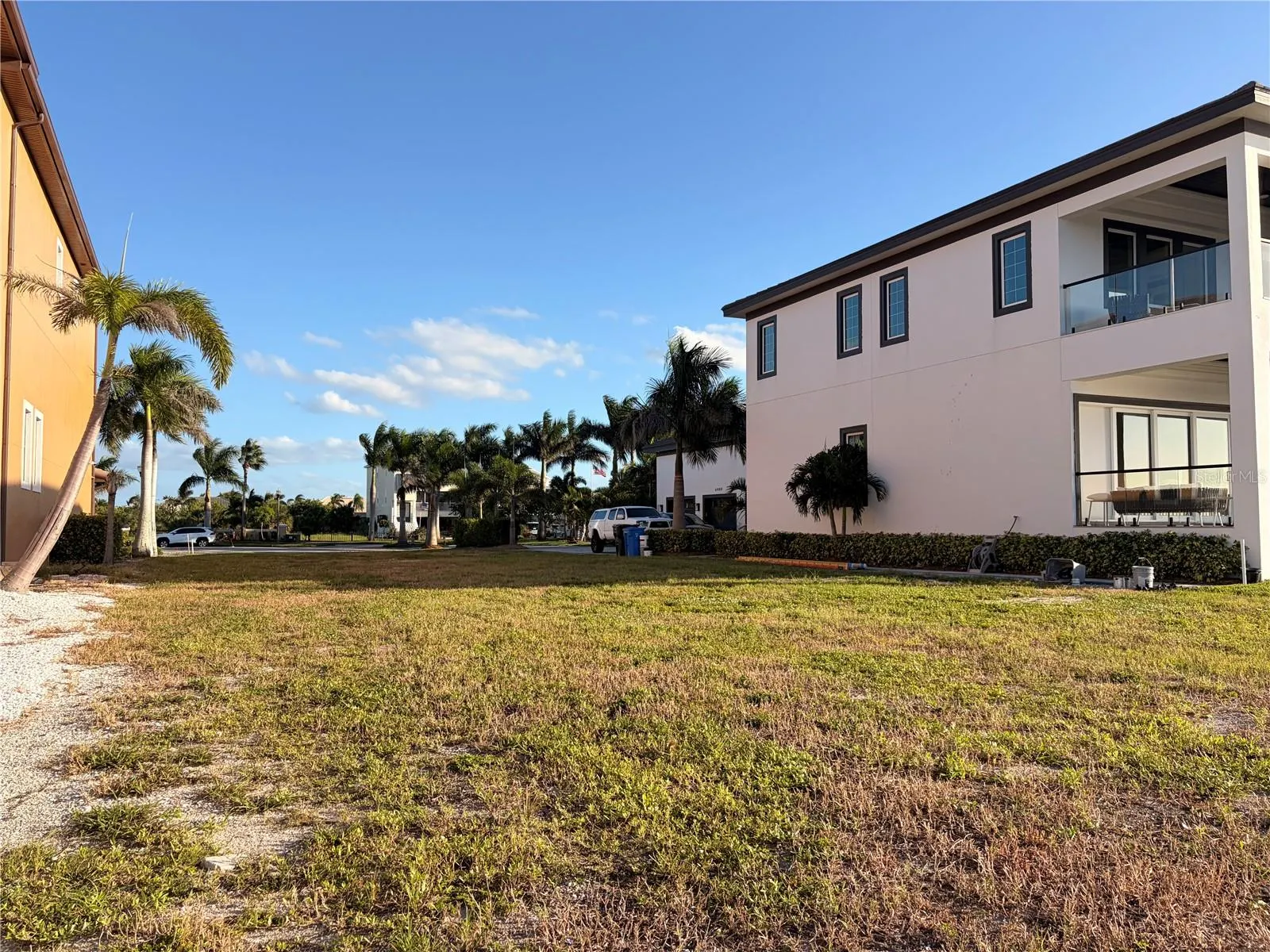 6406 BRIGHT BAY CT