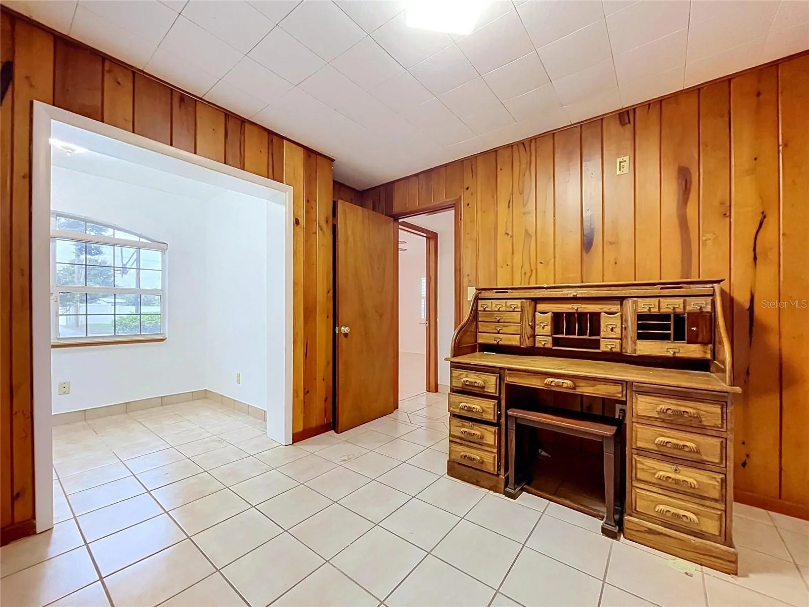 1348 EDGEWATER BEACH DR
