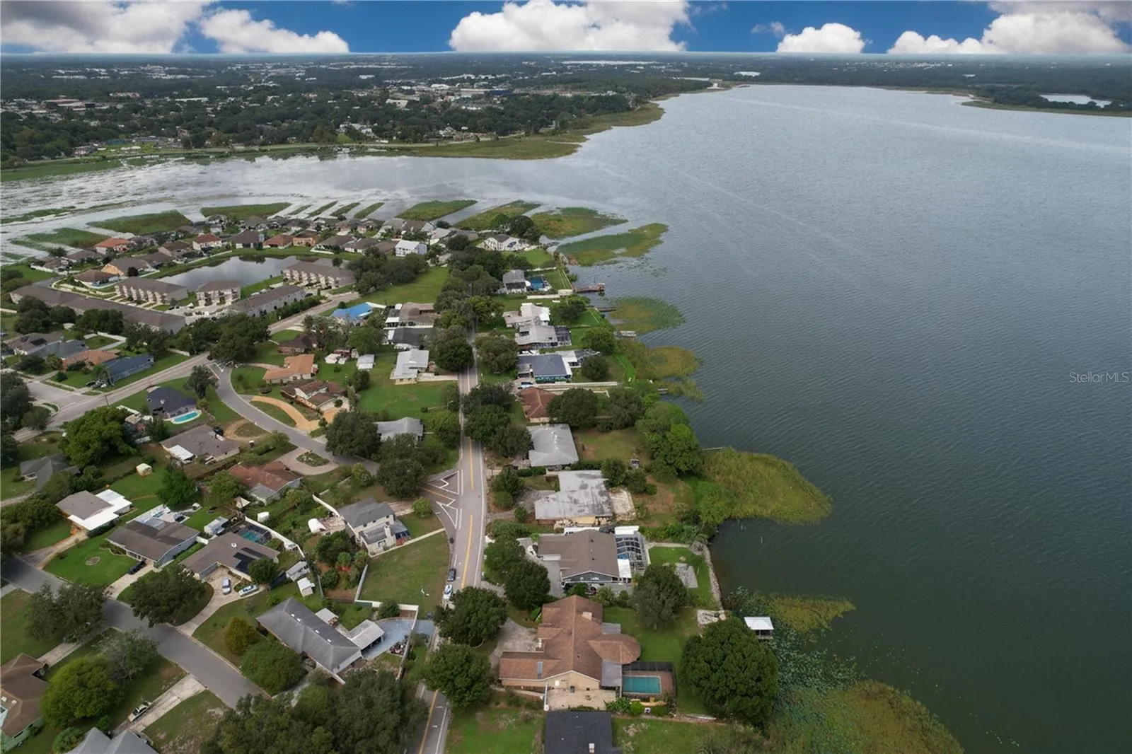 1348 EDGEWATER BEACH DR