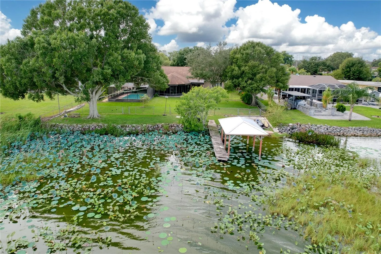 1348 EDGEWATER BEACH DR