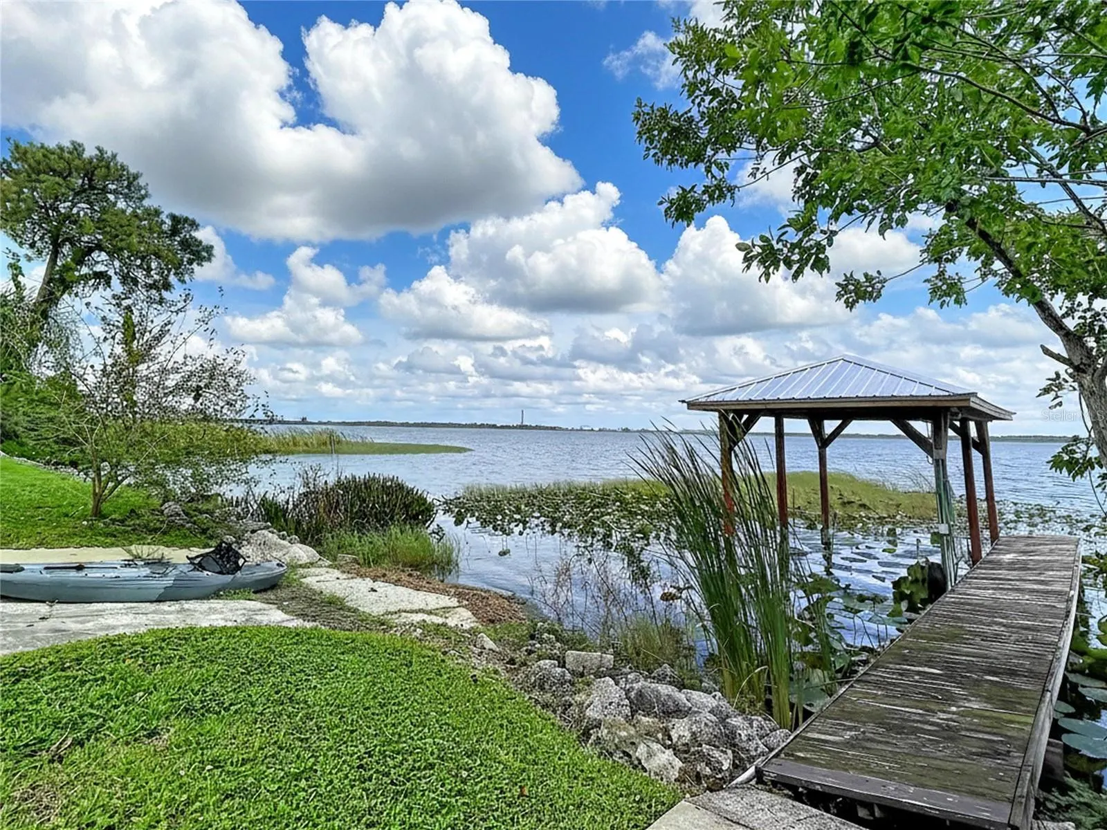 1348 EDGEWATER BEACH DR