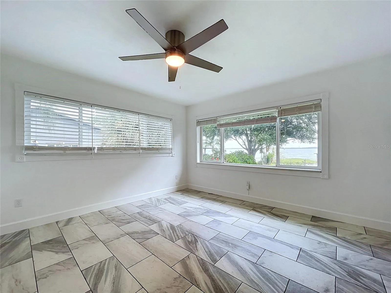 1348 EDGEWATER BEACH DR