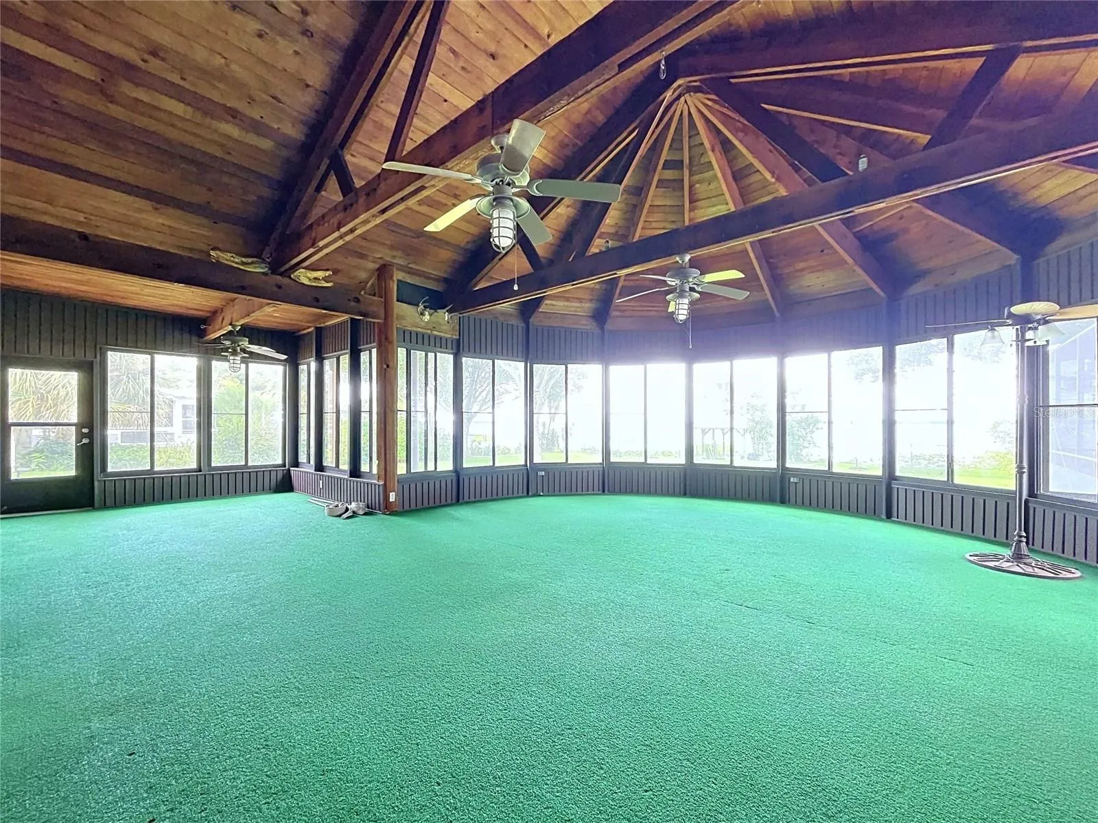 1348 EDGEWATER BEACH DR