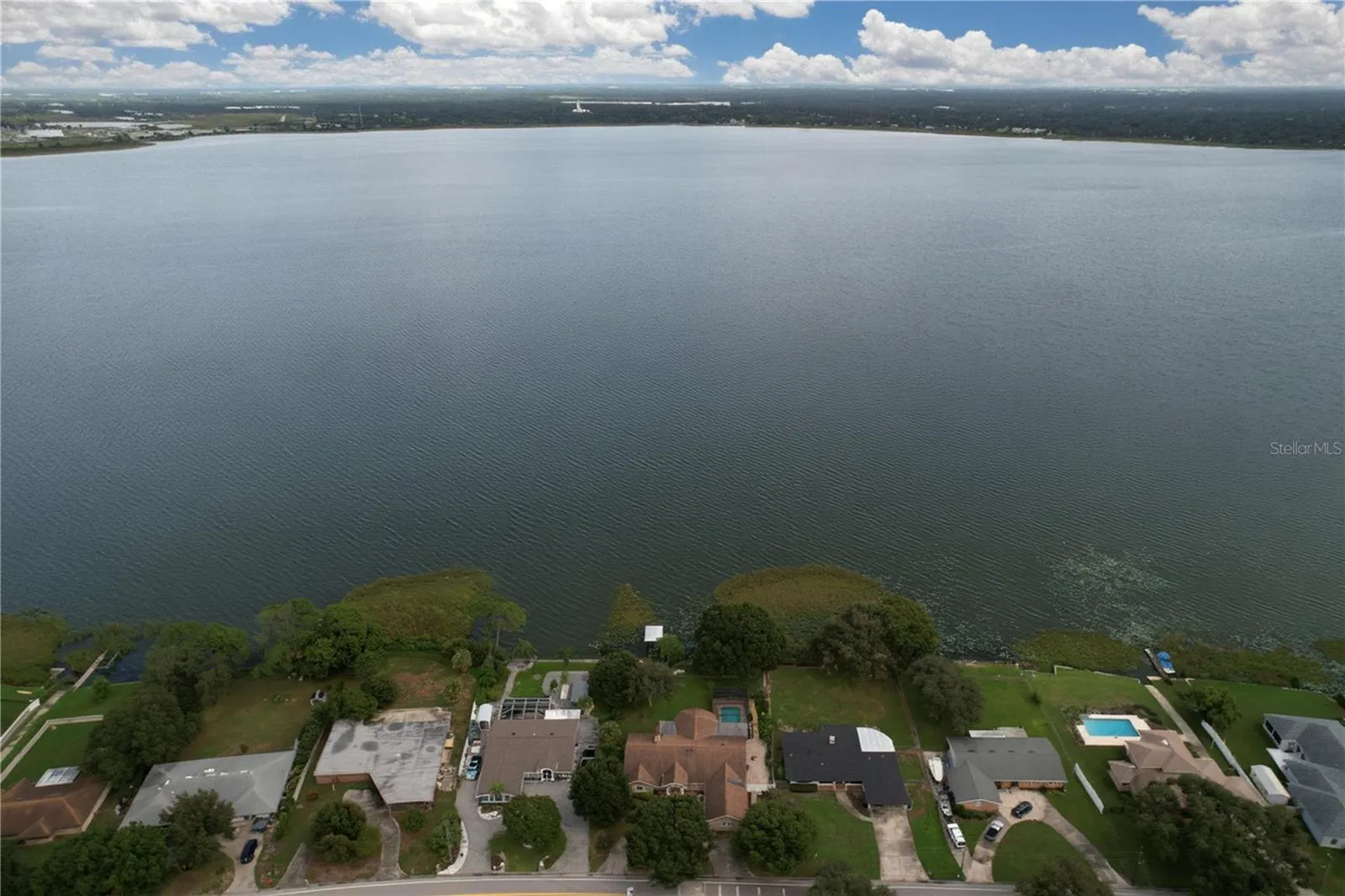 1348 EDGEWATER BEACH DR