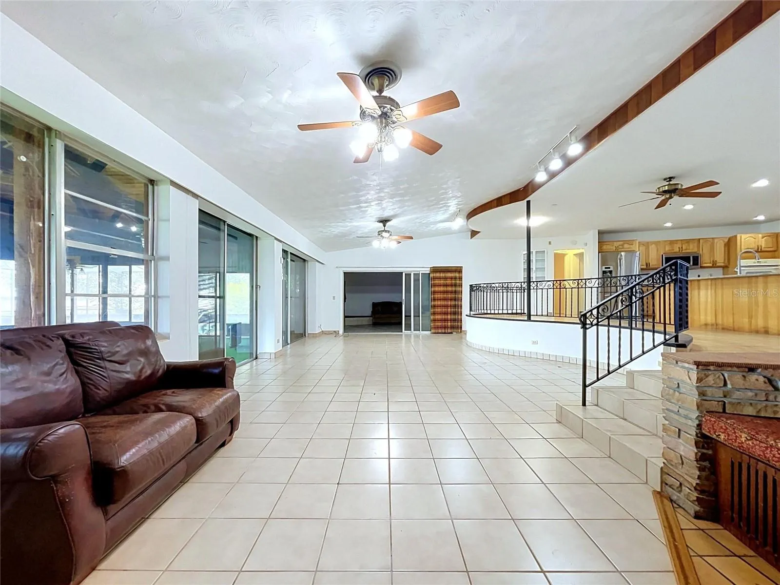 1348 EDGEWATER BEACH DR