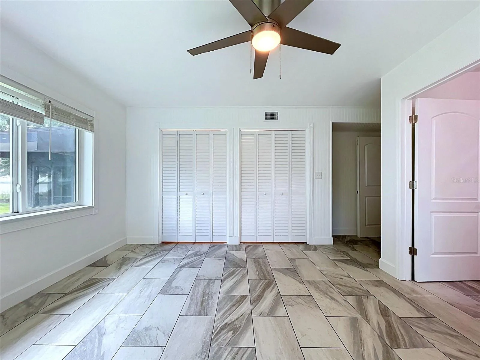 1348 EDGEWATER BEACH DR