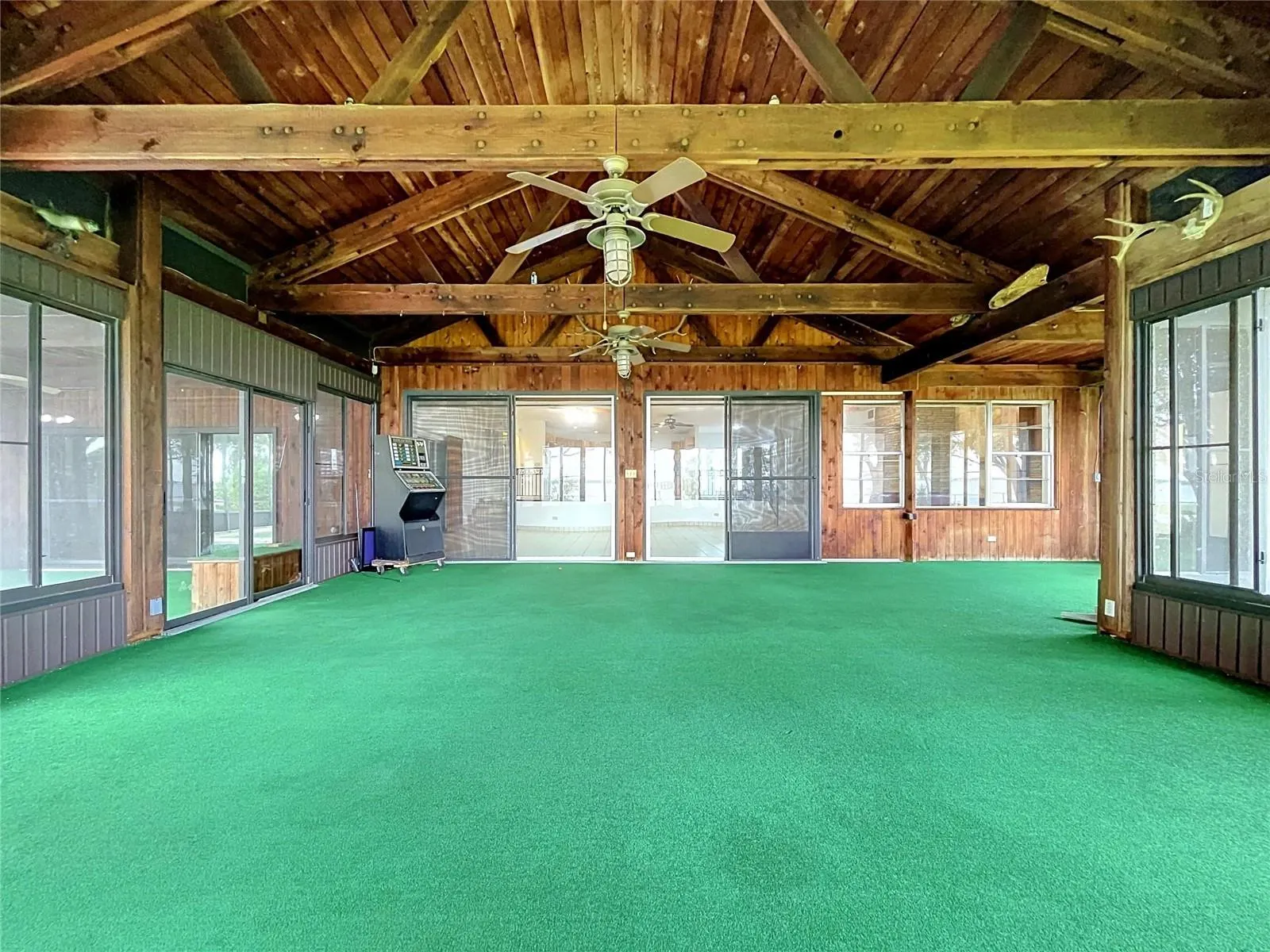 1348 EDGEWATER BEACH DR