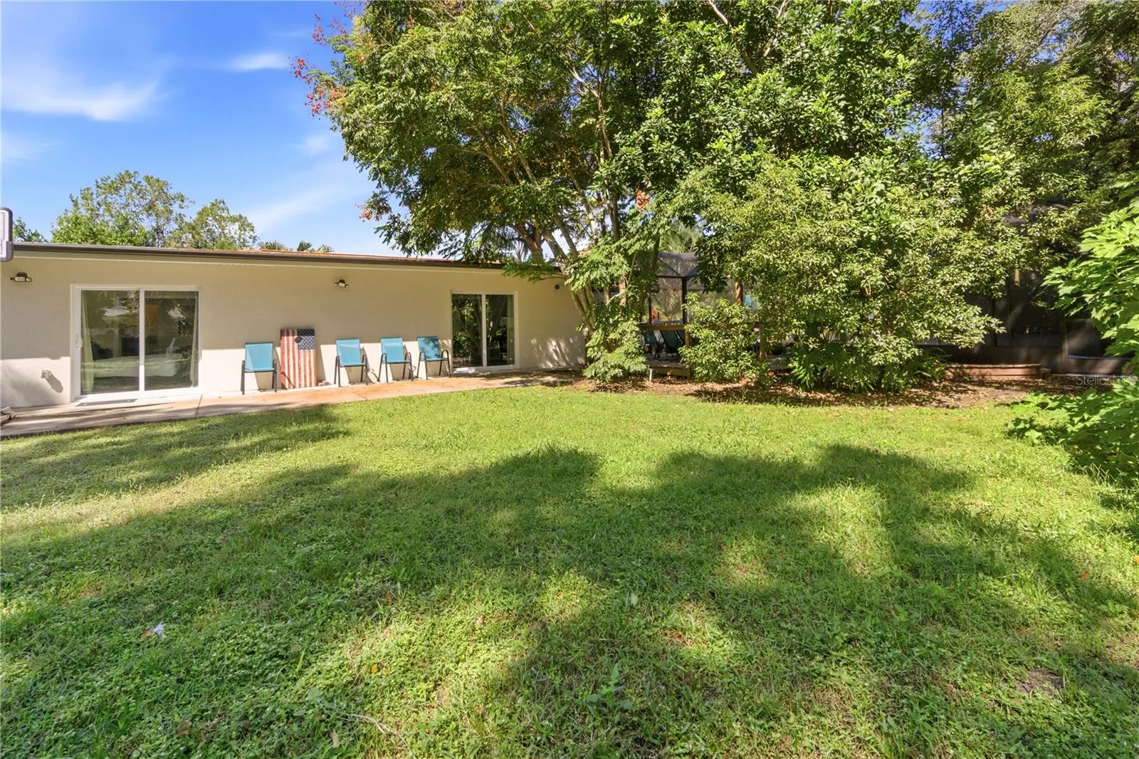 2608 OAKWOOD DR