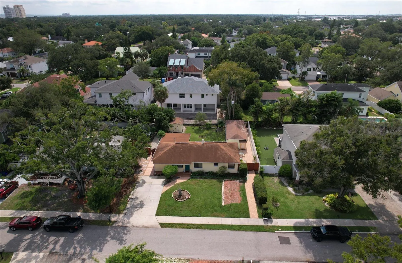 3408 W SAN LUIS ST