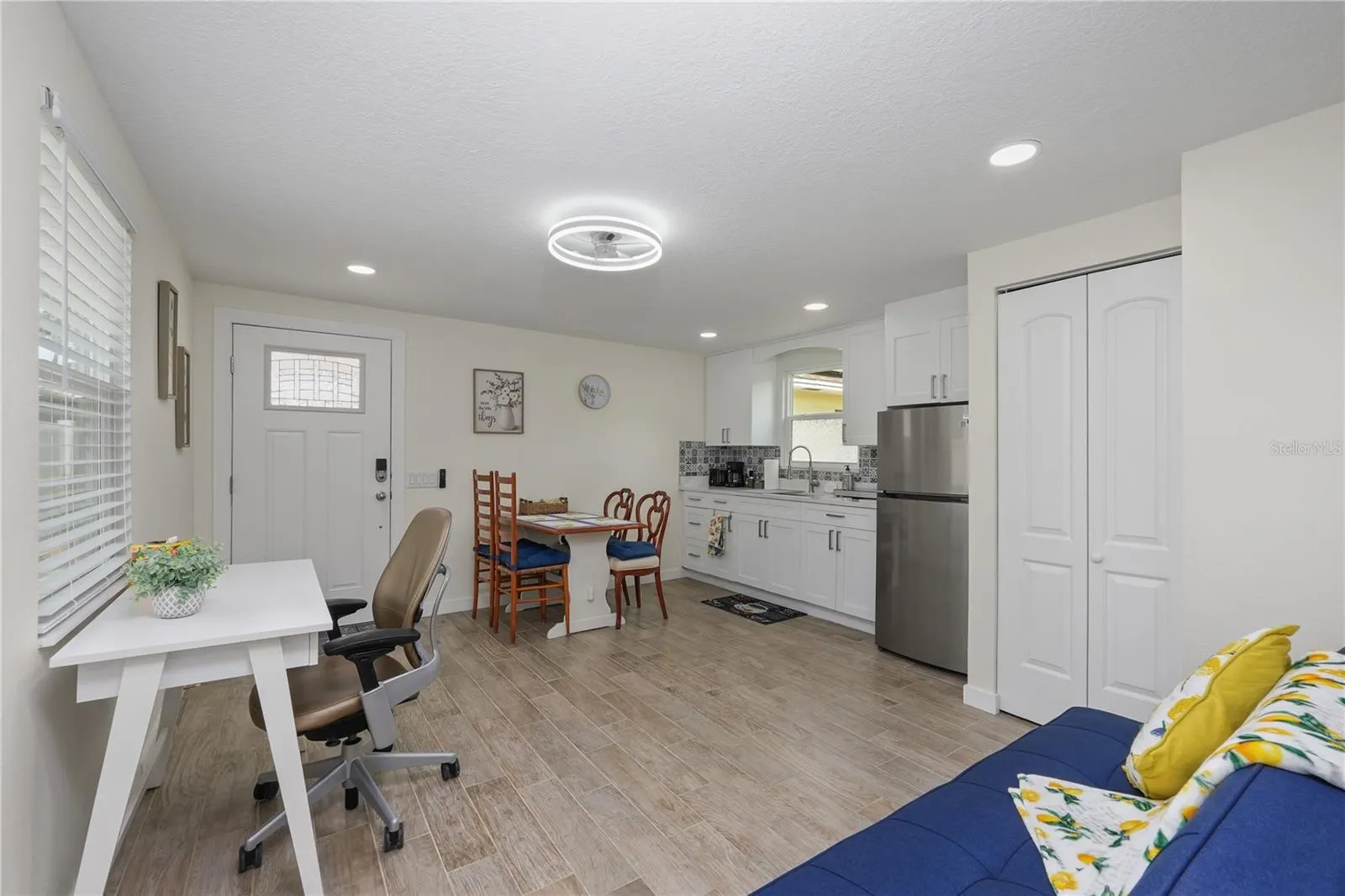 3408 W SAN LUIS ST