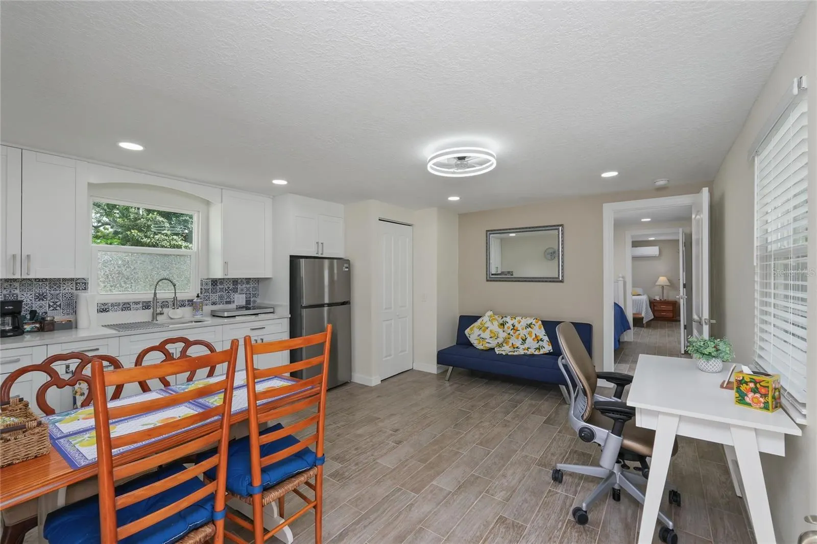 3408 W SAN LUIS ST