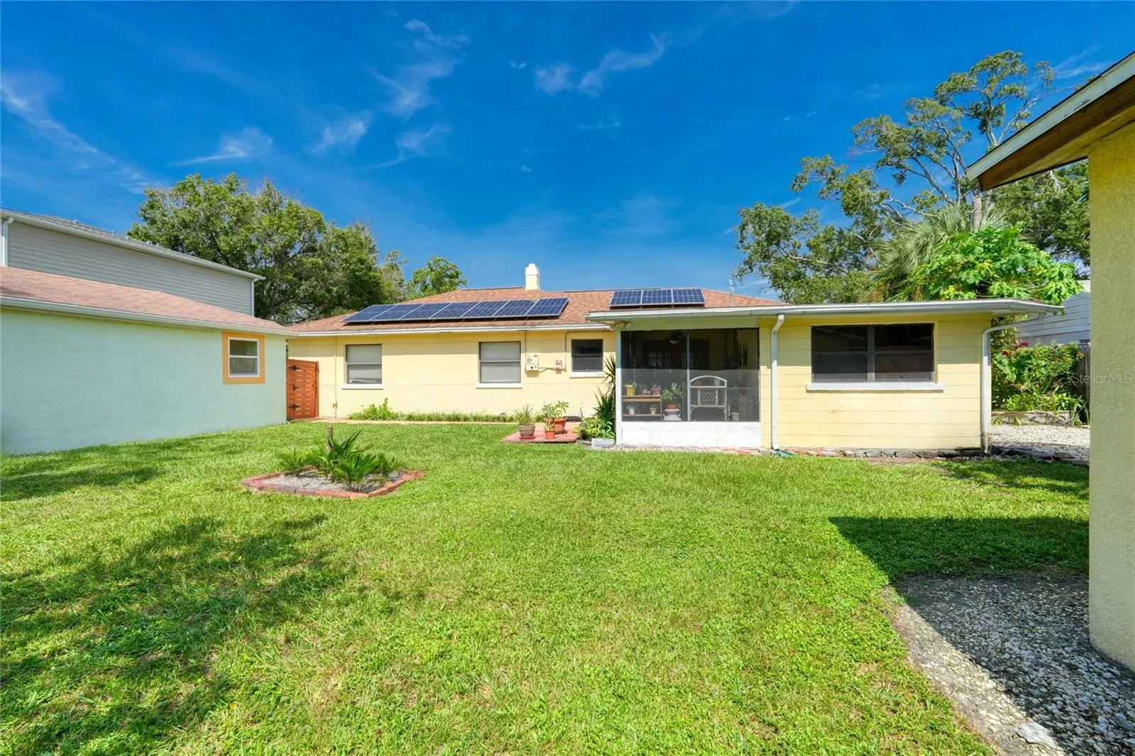 3408 W SAN LUIS ST