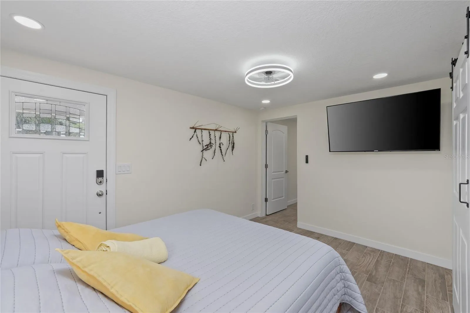 3408 W SAN LUIS ST