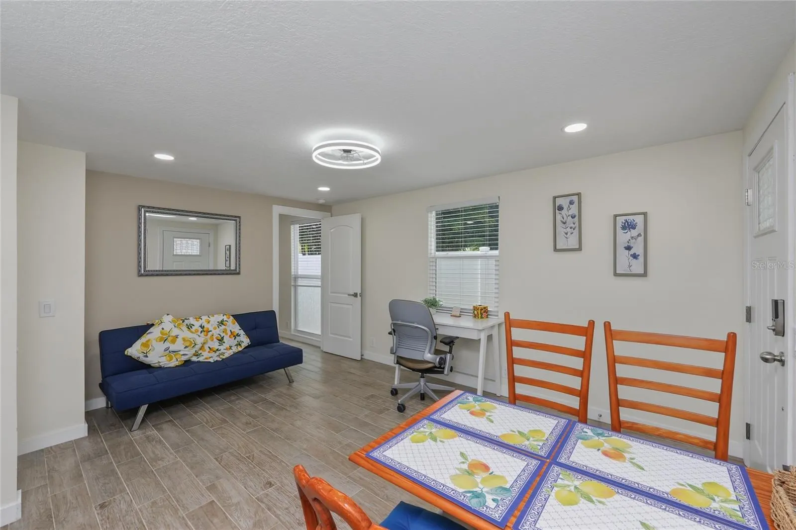 3408 W SAN LUIS ST
