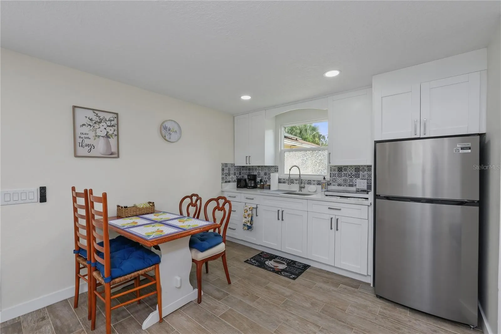 3408 W SAN LUIS ST