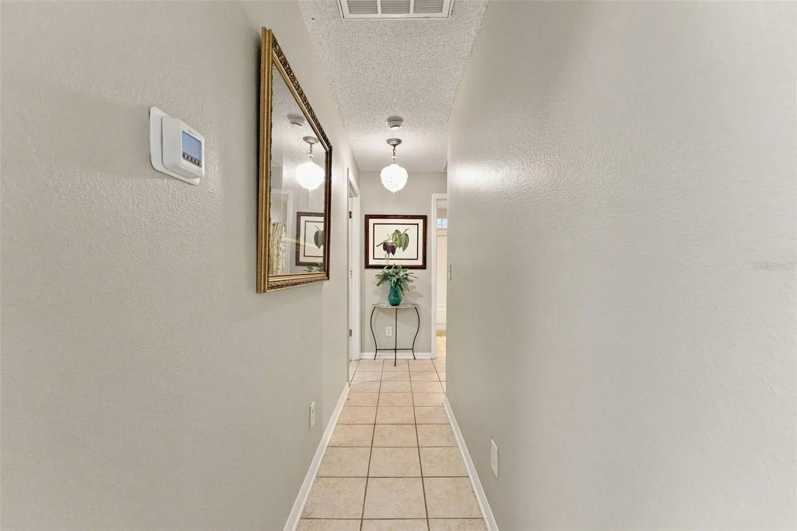 609 CAPE COD CIR
