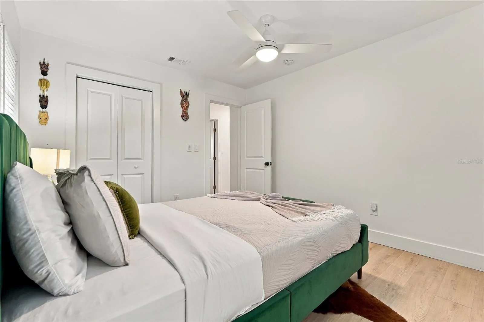 2710 21ST AVE W