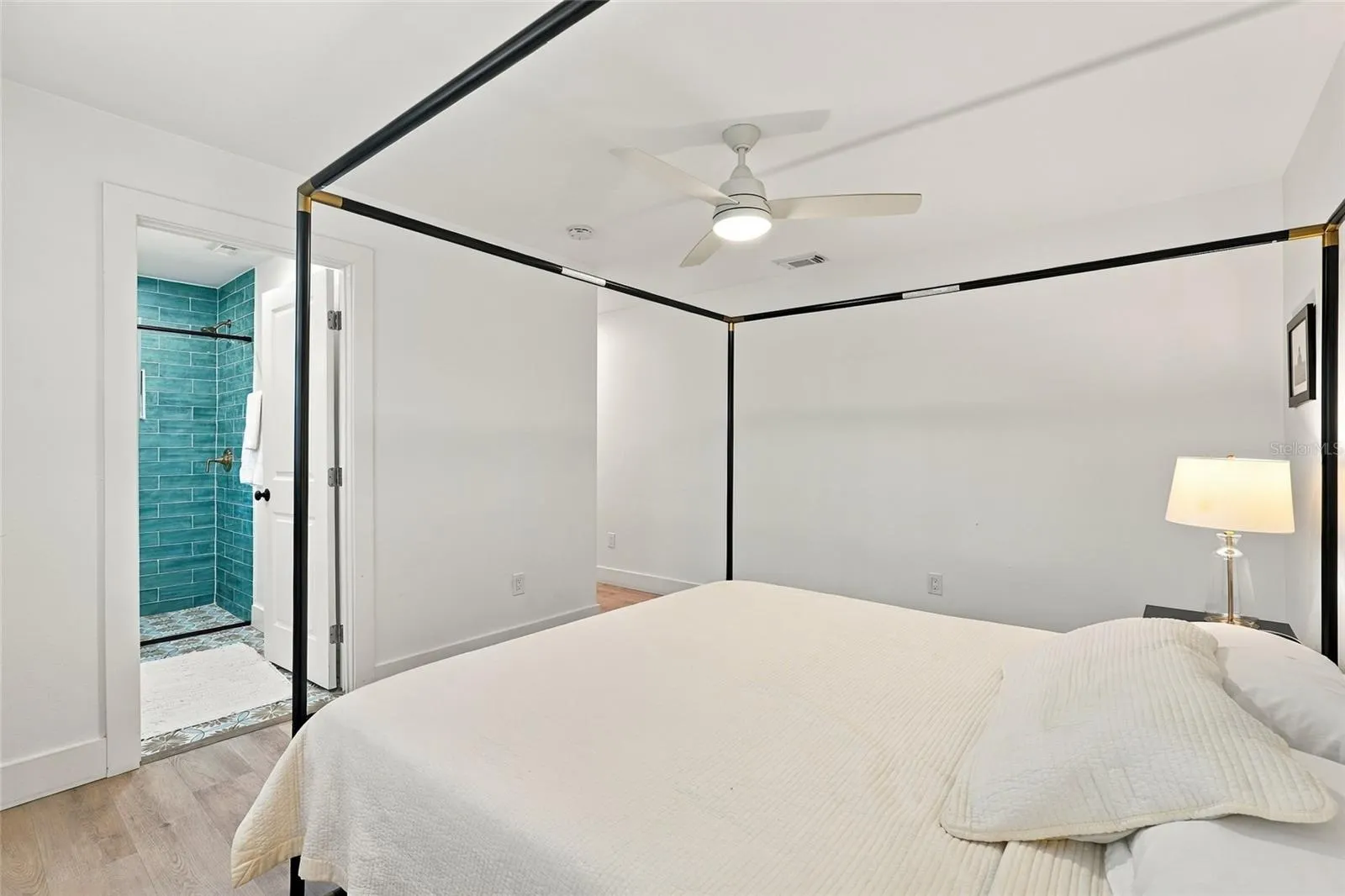 2710 21ST AVE W