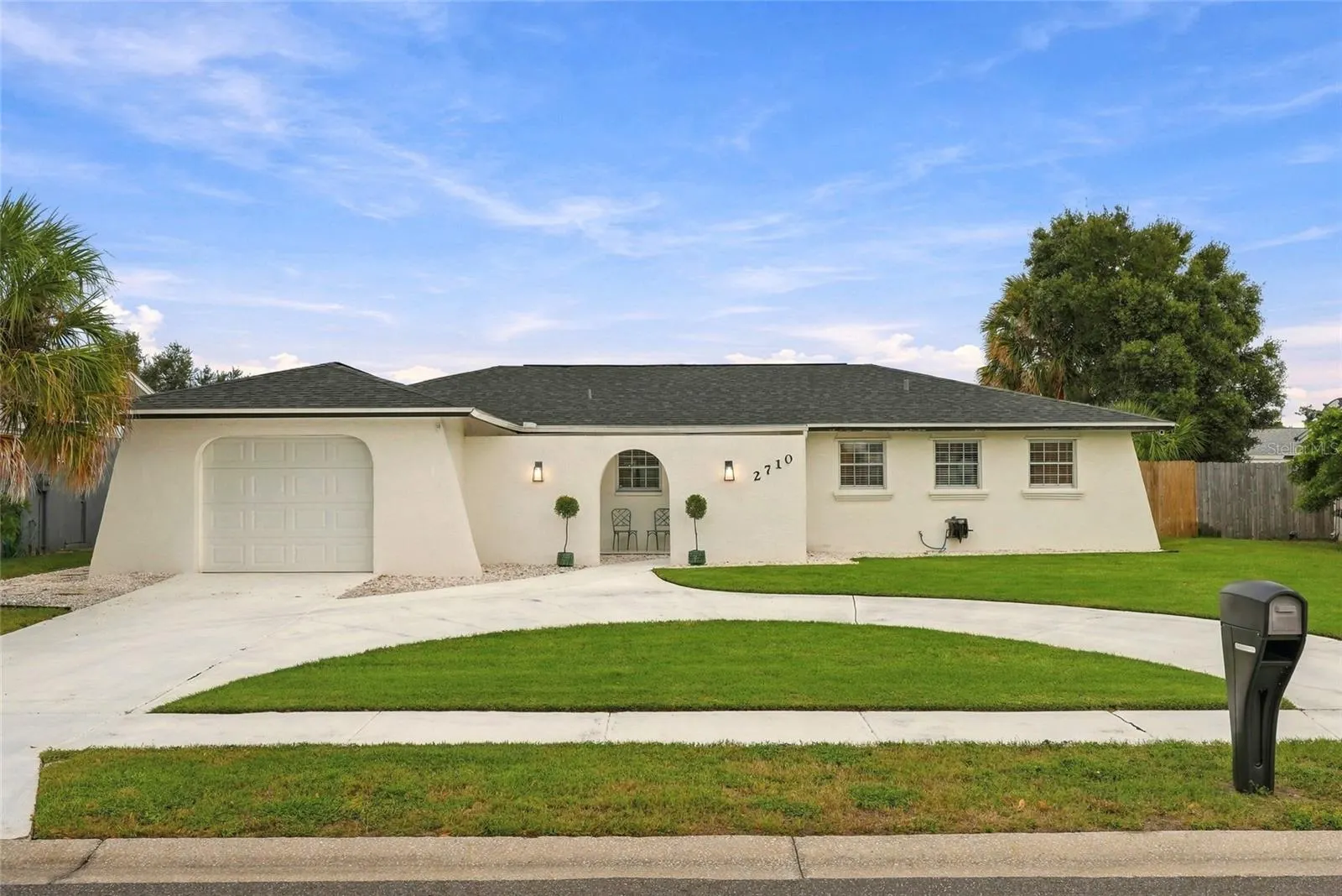 2710 21ST AVE W