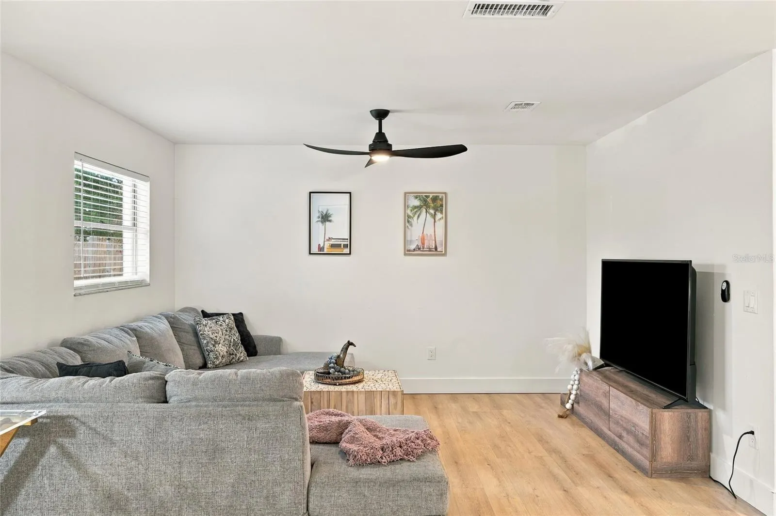 2710 21ST AVE W