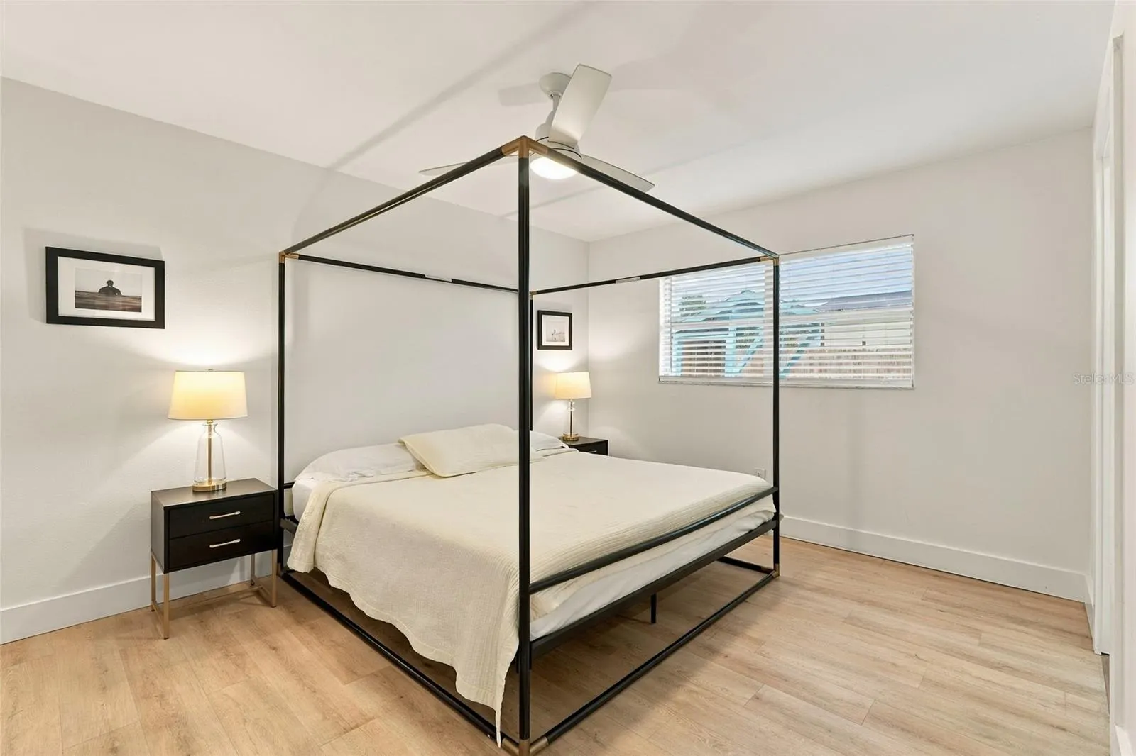 2710 21ST AVE W