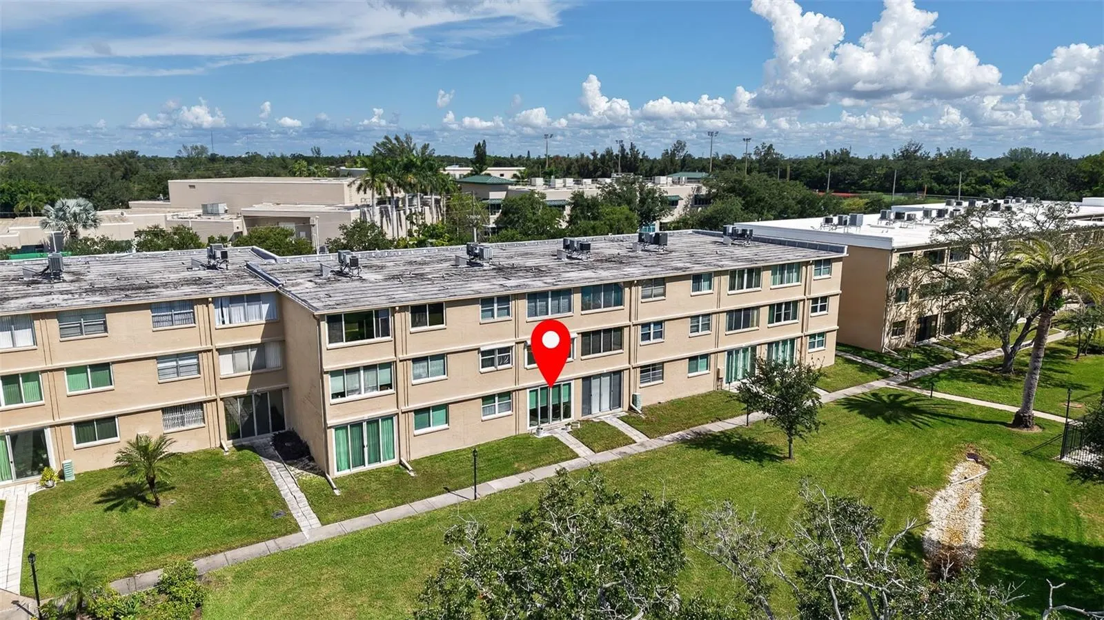 5095 BAY ST NE #104 #104