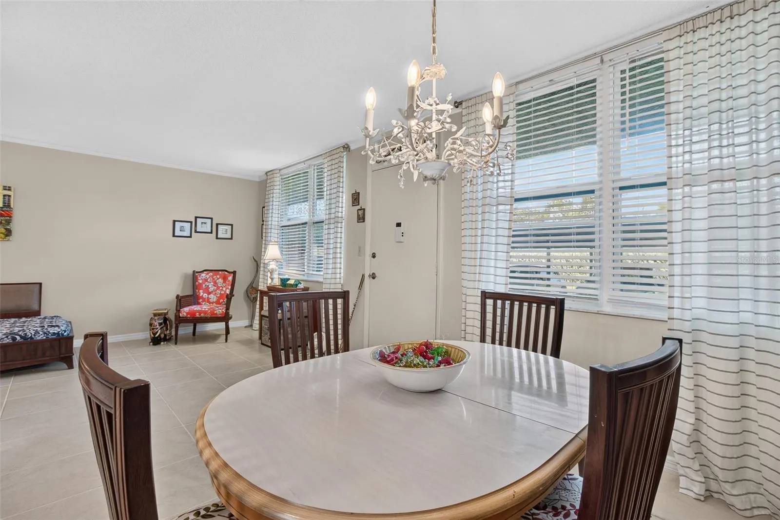 5095 BAY ST NE #104 #104