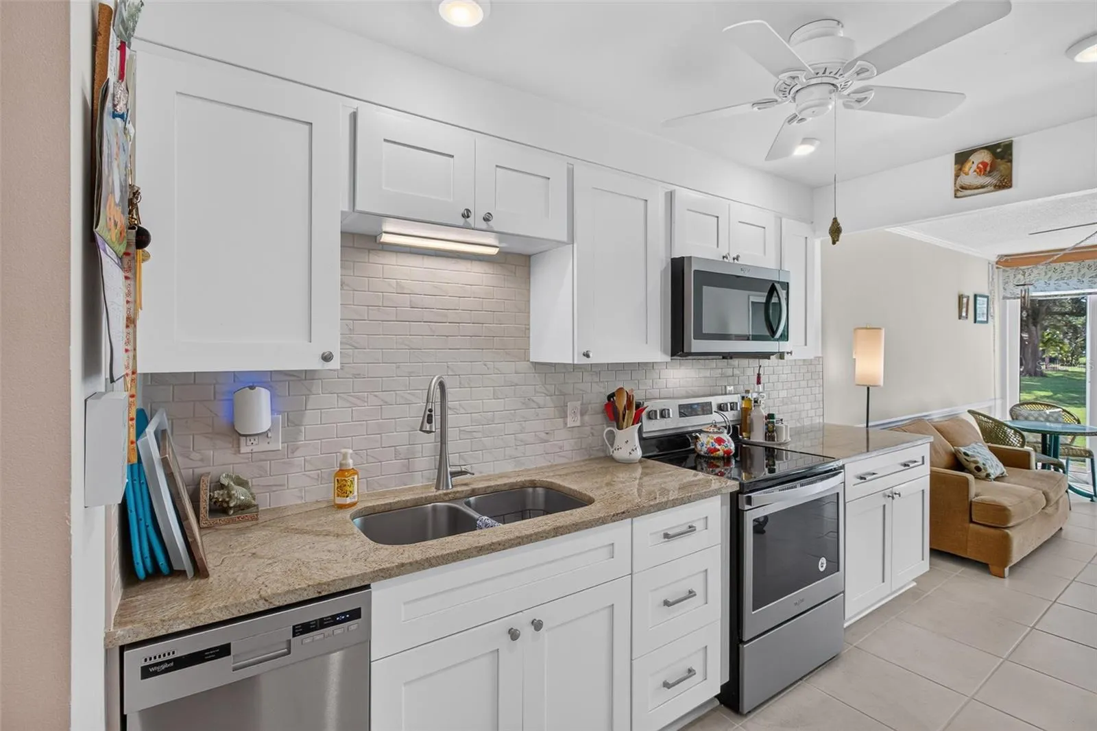 5095 BAY ST NE #104 #104