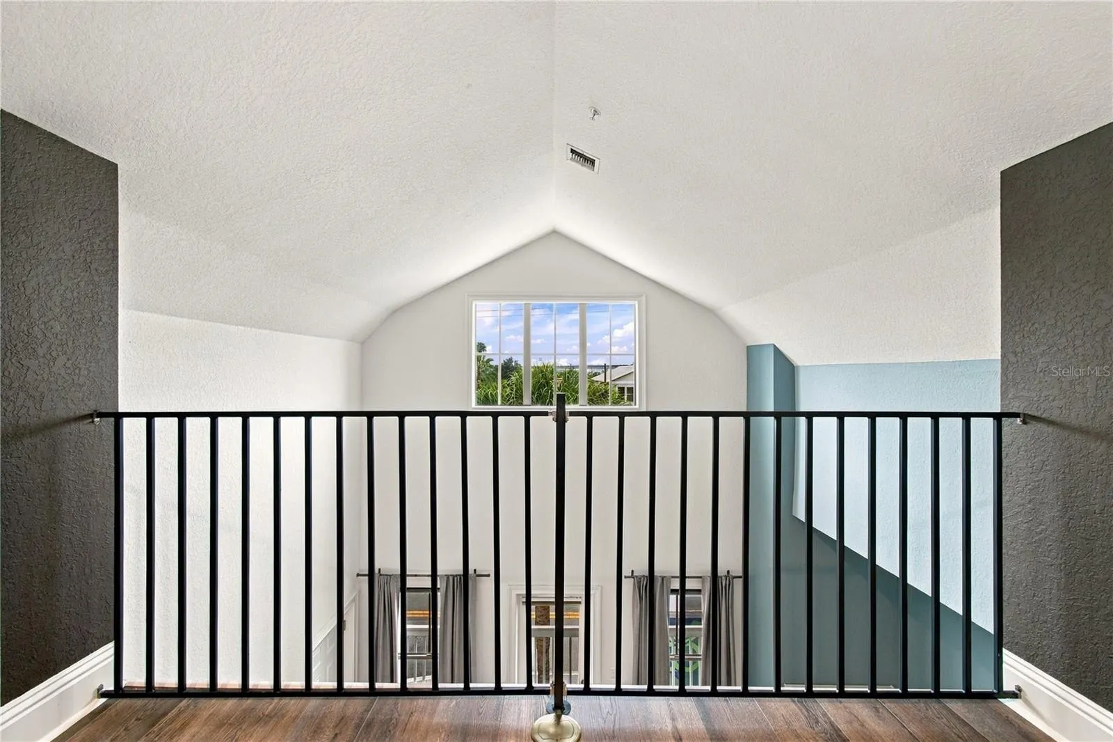 2002 E 5TH AVE #214 #214