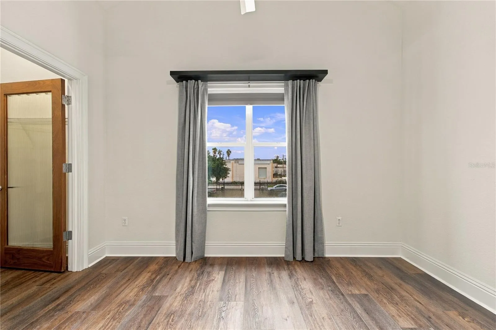 2002 E 5TH AVE #214 #214