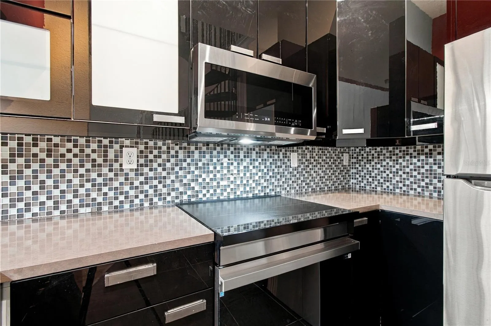 2002 E 5TH AVE #214 #214