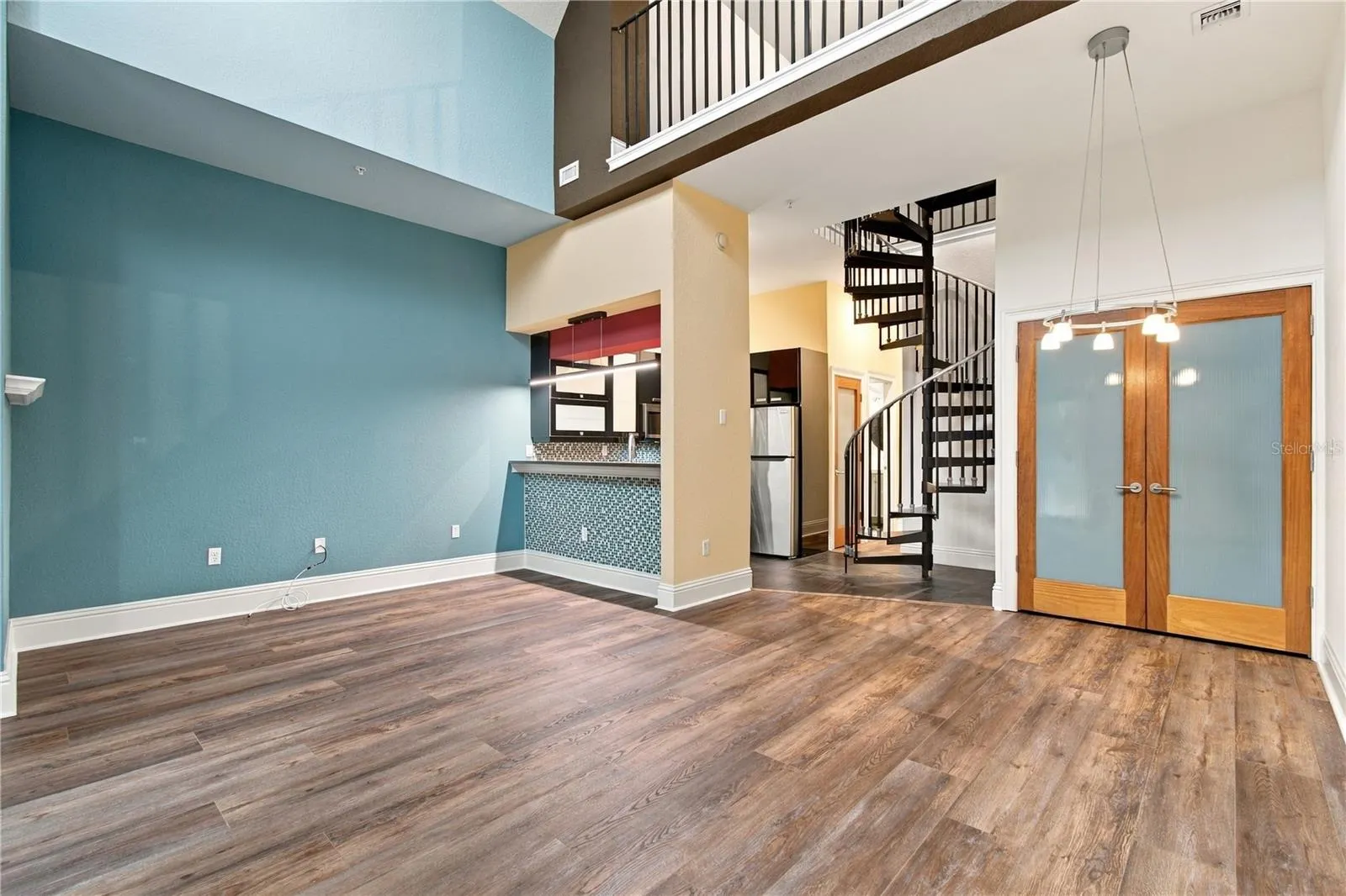 2002 E 5TH AVE #214 #214