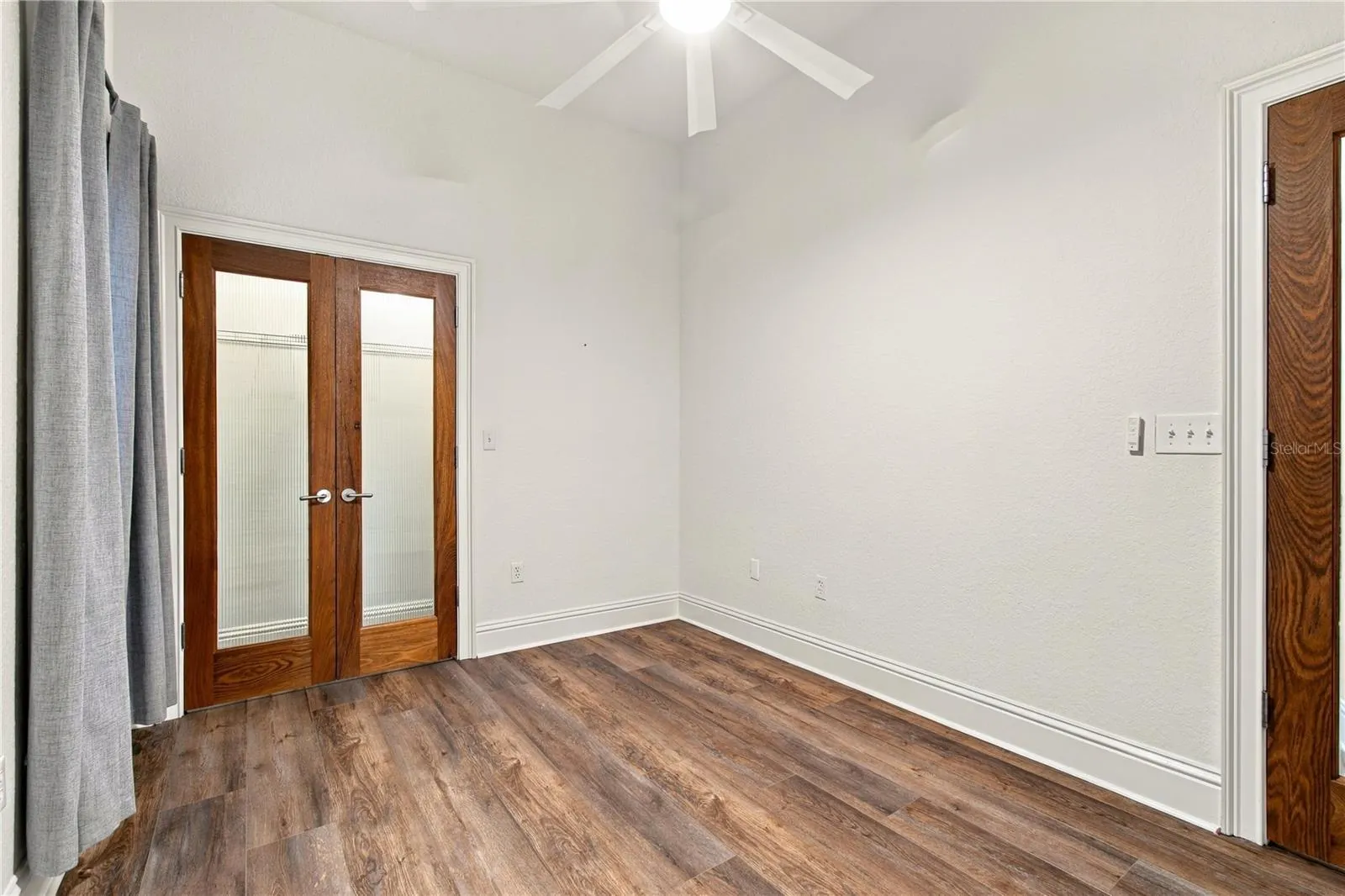 2002 E 5TH AVE #214 #214