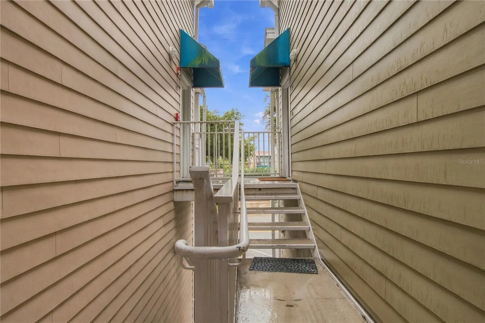 2002 E 5TH AVE #214 #214