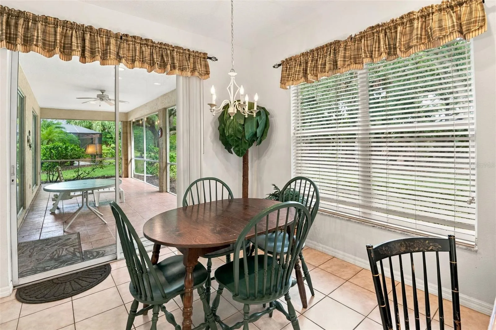 2296 HARRIER WAY