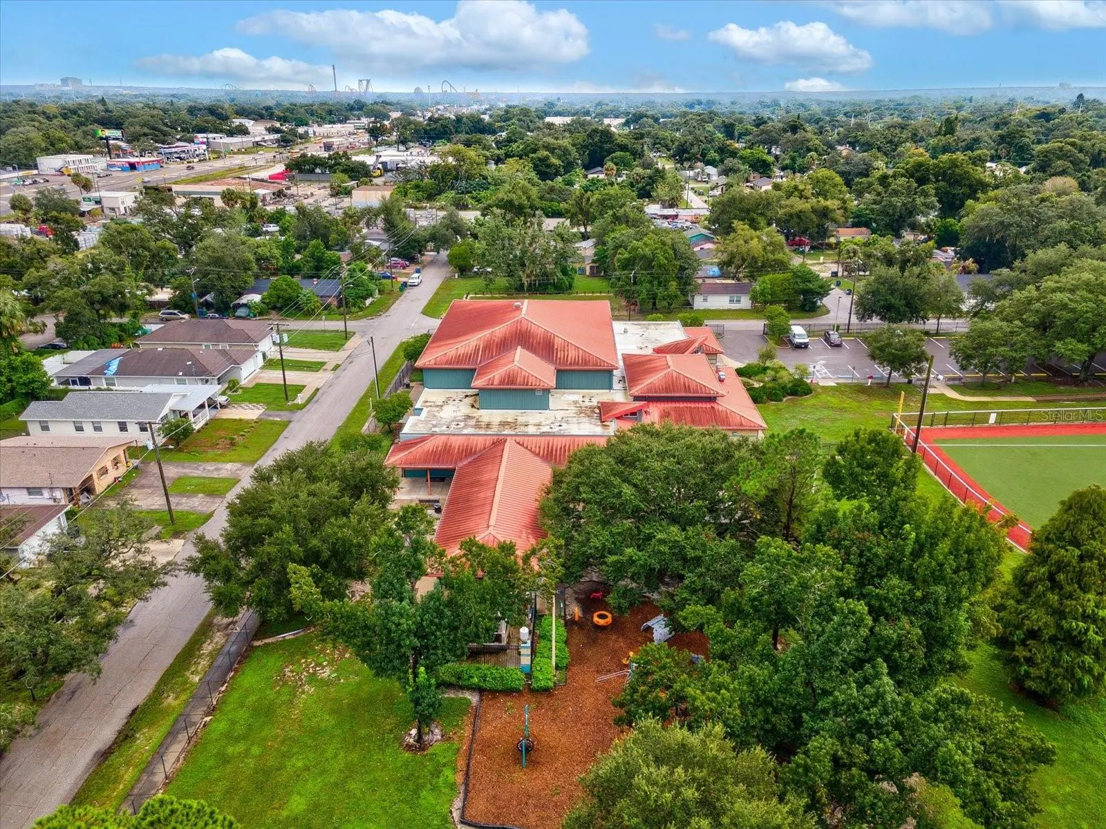910 E ESKIMO AVE